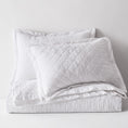 Load image into Gallery viewer, 100% Cotton Ruffled Quilt Set with Diamond Pattern