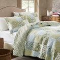 Load image into Gallery viewer, 100% Cotton Vintage Farmhouse Floral Quilt Set
