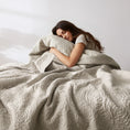 Load image into Gallery viewer, 100% Cotton Rosette Pattern Farmhouse Quilt Set