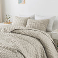 Load image into Gallery viewer, Bubble Calm Quilt