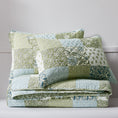 Load image into Gallery viewer, 100% Cotton Vintage Farmhouse Floral Quilt Set