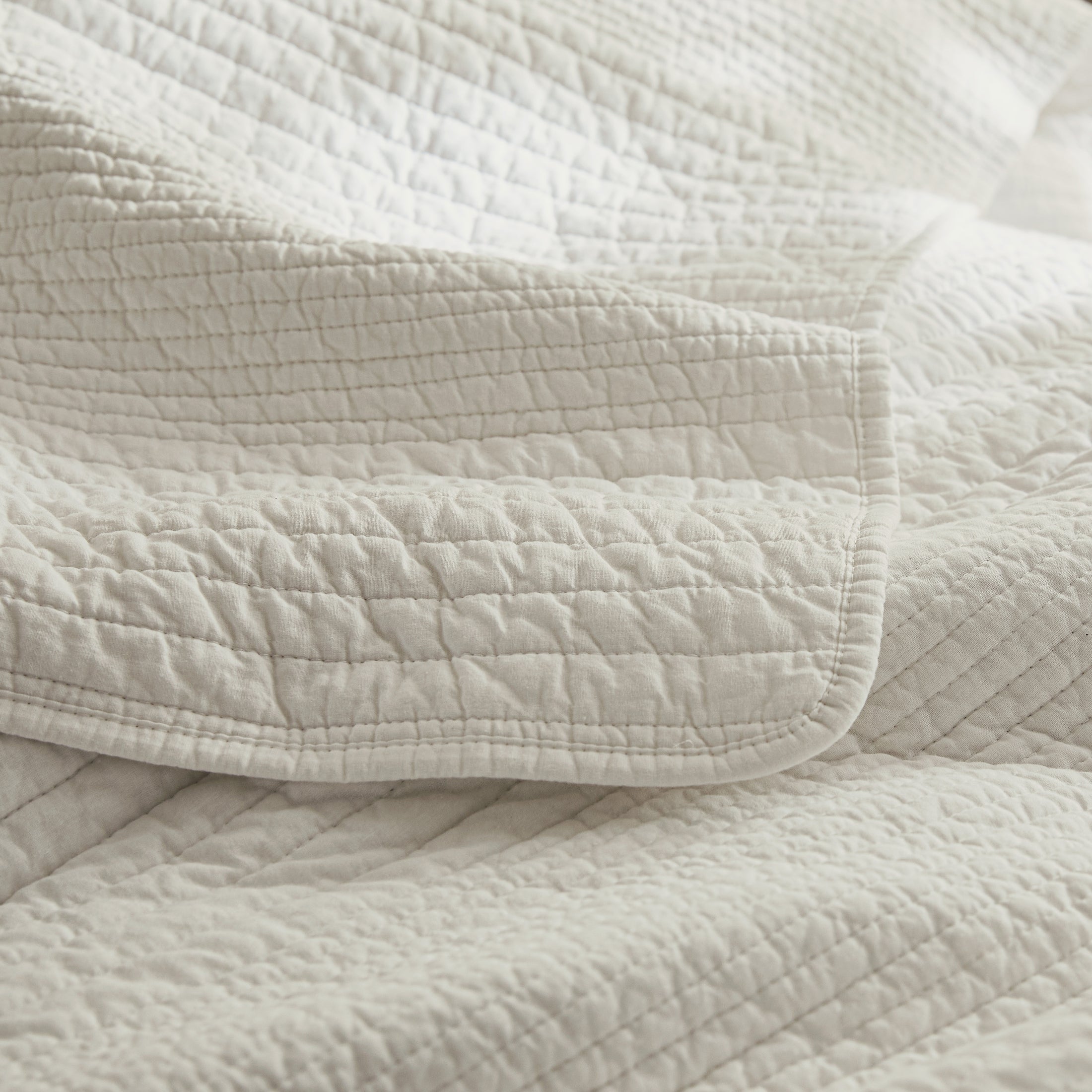 100% Cotton Stripe Quilt