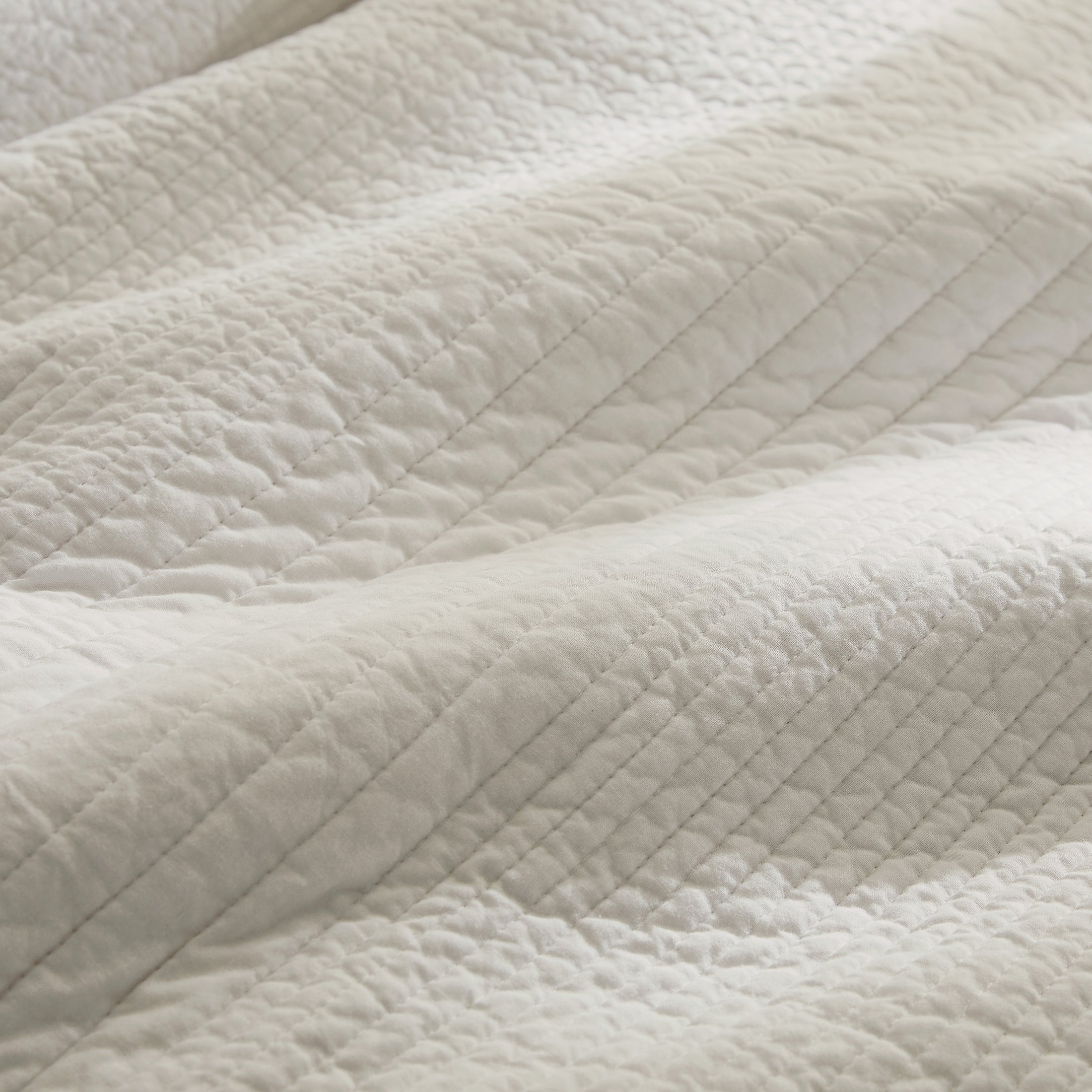 100% Cotton Stripe Quilt