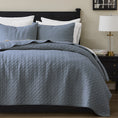 Load image into Gallery viewer, 100% Cotton Cloud Ladder Quilt
