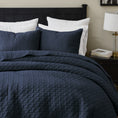 Load image into Gallery viewer, 100% Cotton Cloud Ladder Quilt
