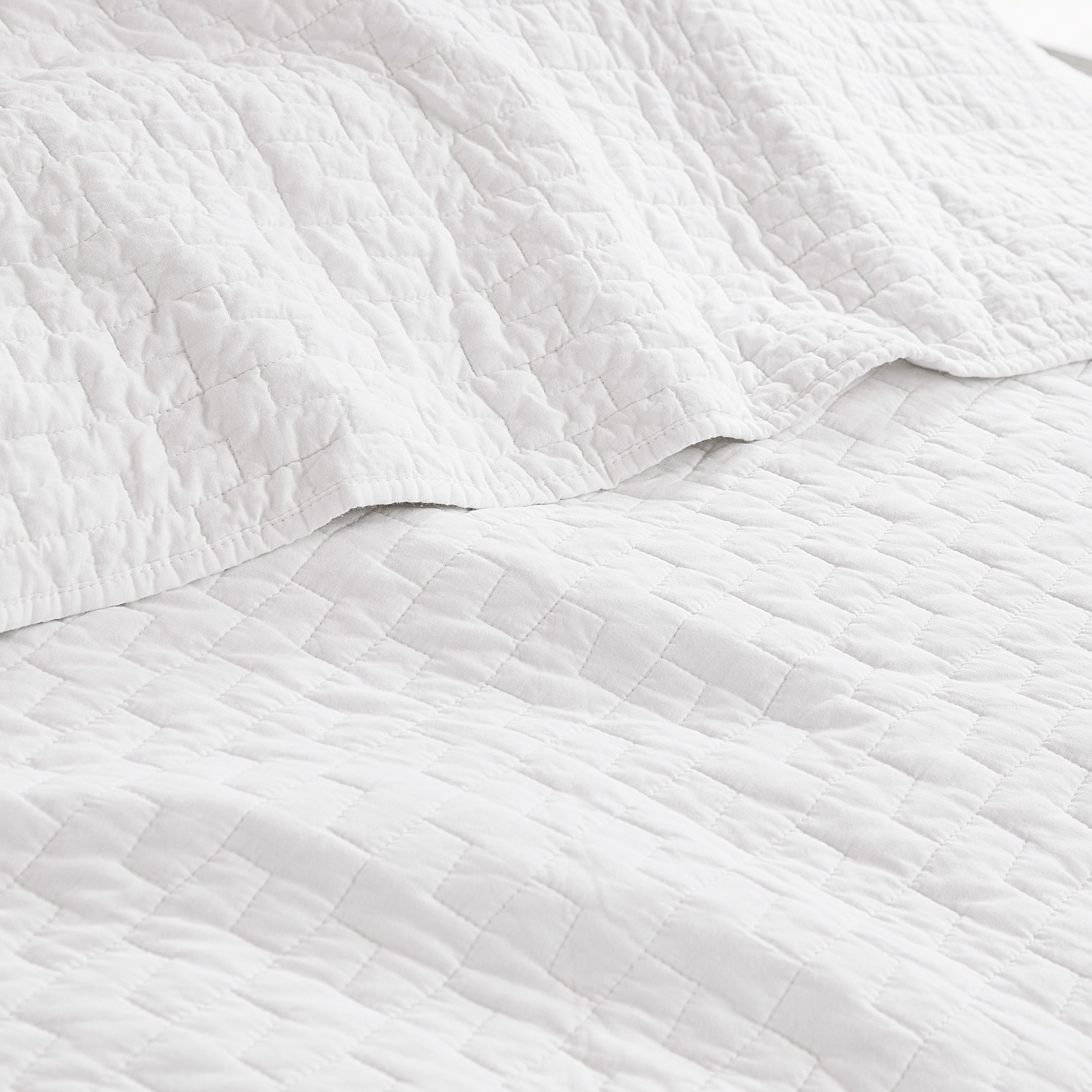 100% Cotton Cloud Ladder Quilt