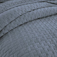 Load image into Gallery viewer, 100% Cotton Cloud Ladder Quilt
