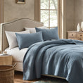 Load image into Gallery viewer, 100% Cotton Kingston Quilt
