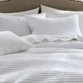 Load image into Gallery viewer, 100% Cotton Kingston Quilt
