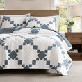 Load image into Gallery viewer, 100% Cotton Vintage Farmhouse Block Print Quilt (Red/Blue)
