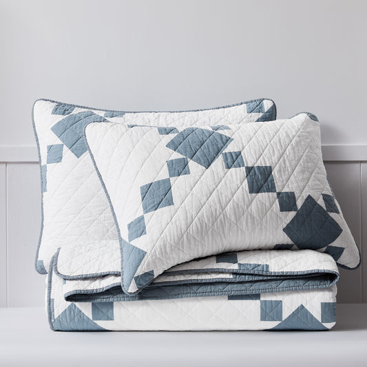 100% Cotton Vintage Farmhouse Block Print Quilt (Red/Blue)