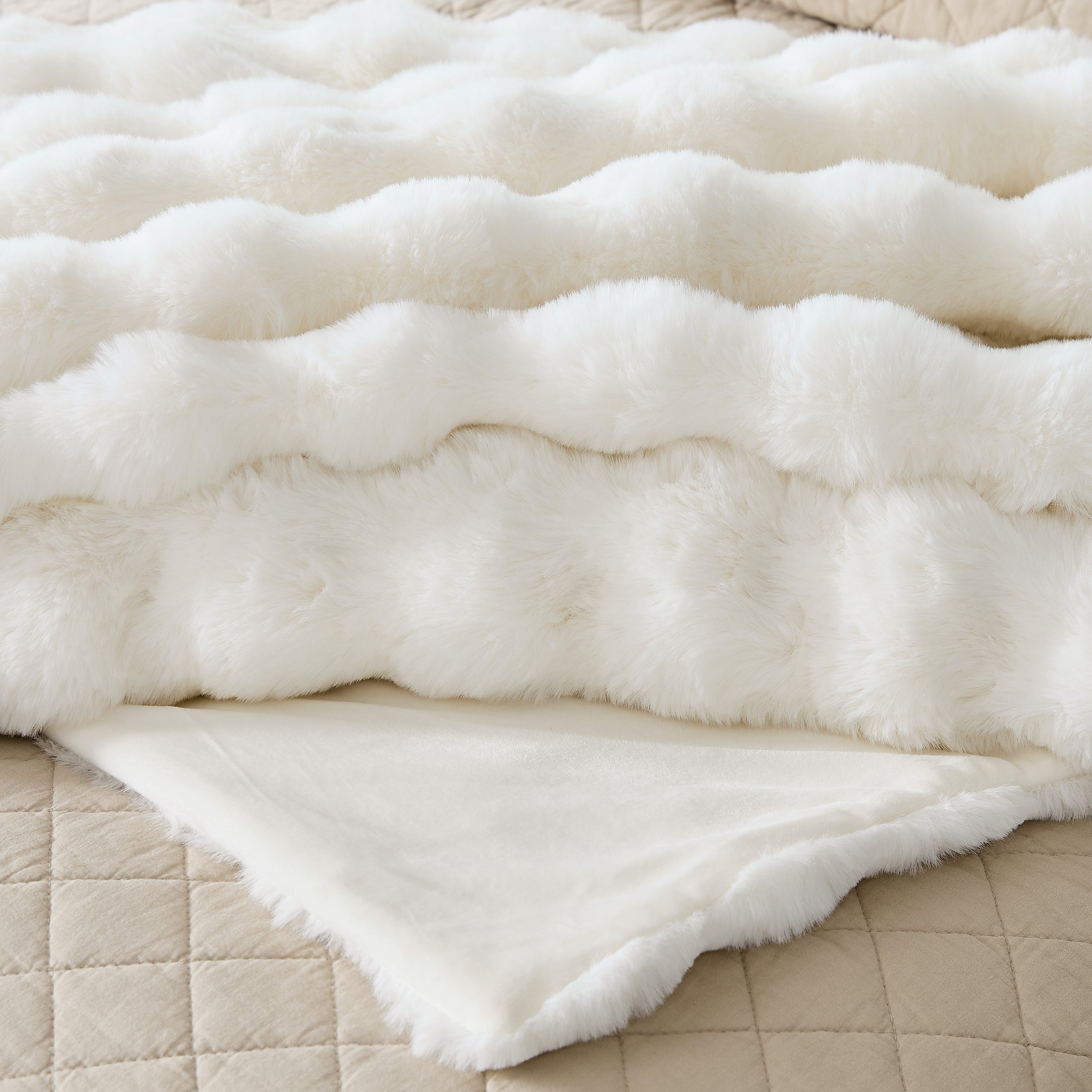 Faux Fur Leopard Blanket