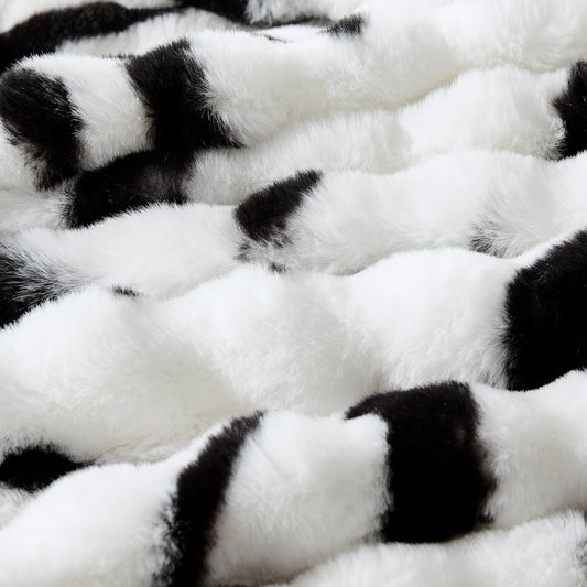 Faux Fur Leopard Blanket