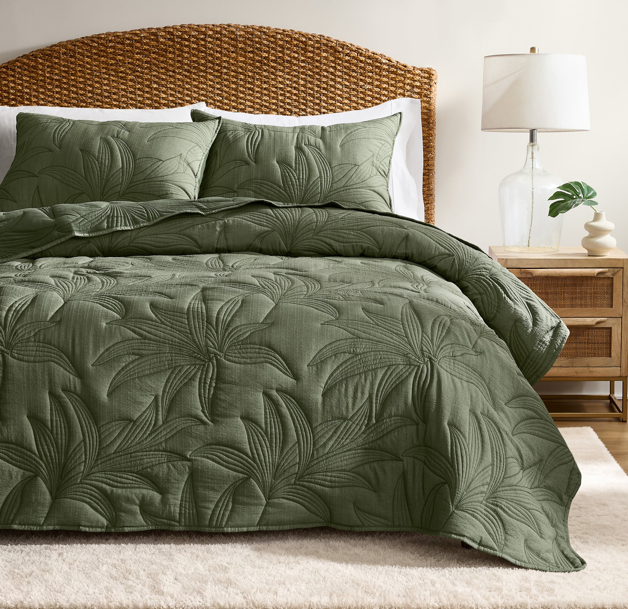 WDCOZY Leaf Embroidered Quilt Set Farmhouse Decor