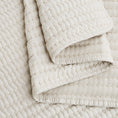 Load image into Gallery viewer, Linen Touch Quilt
