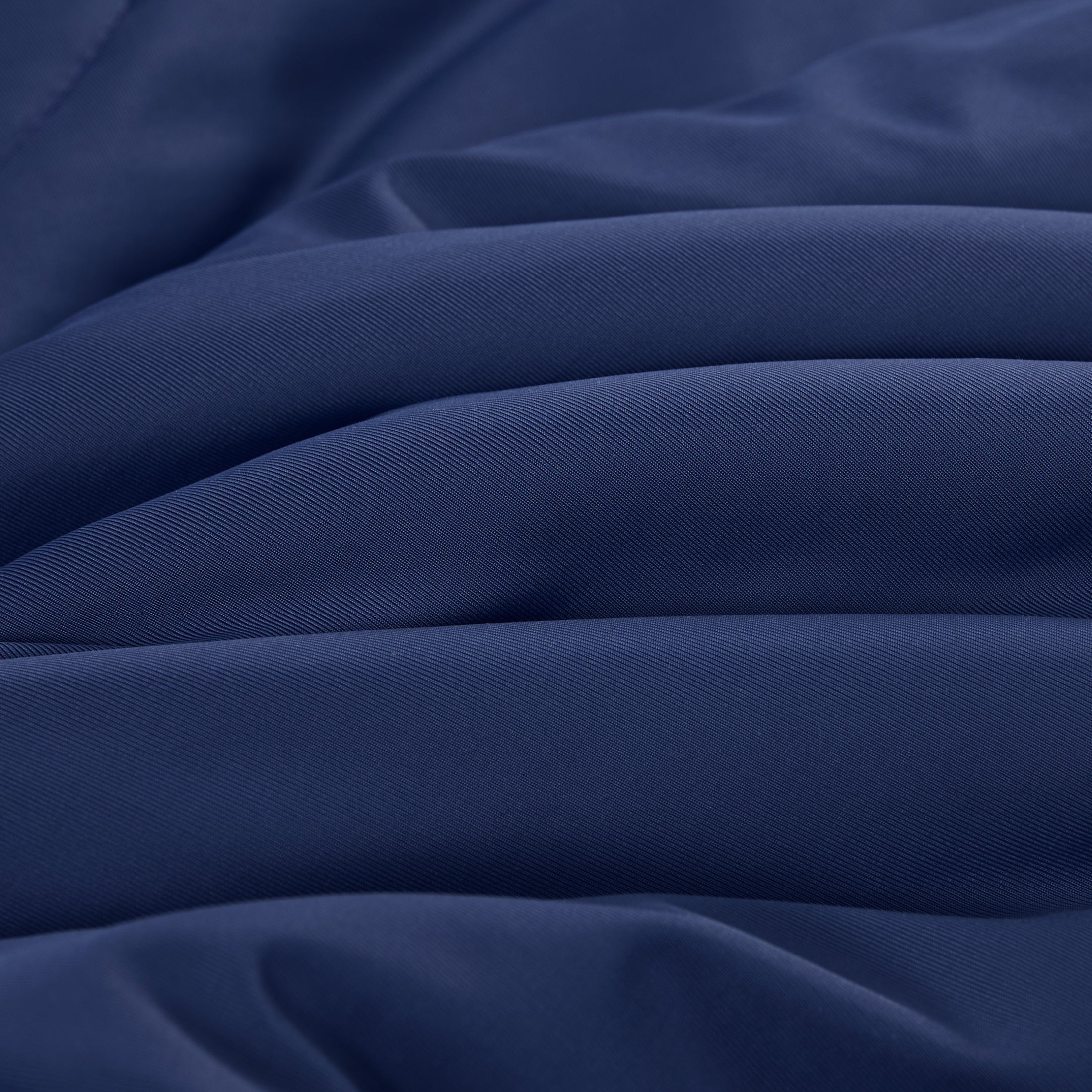 Reversible Lightweight Cooling Comforter