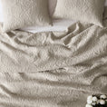 Load image into Gallery viewer, 100% Cotton Rosette Pattern Farmhouse Quilt Set
