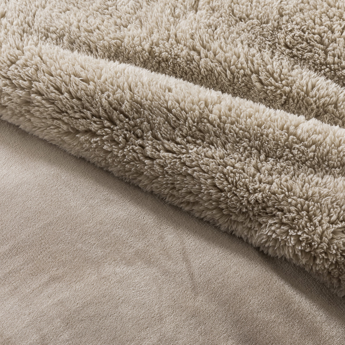 Thick Fleece Comforter Set