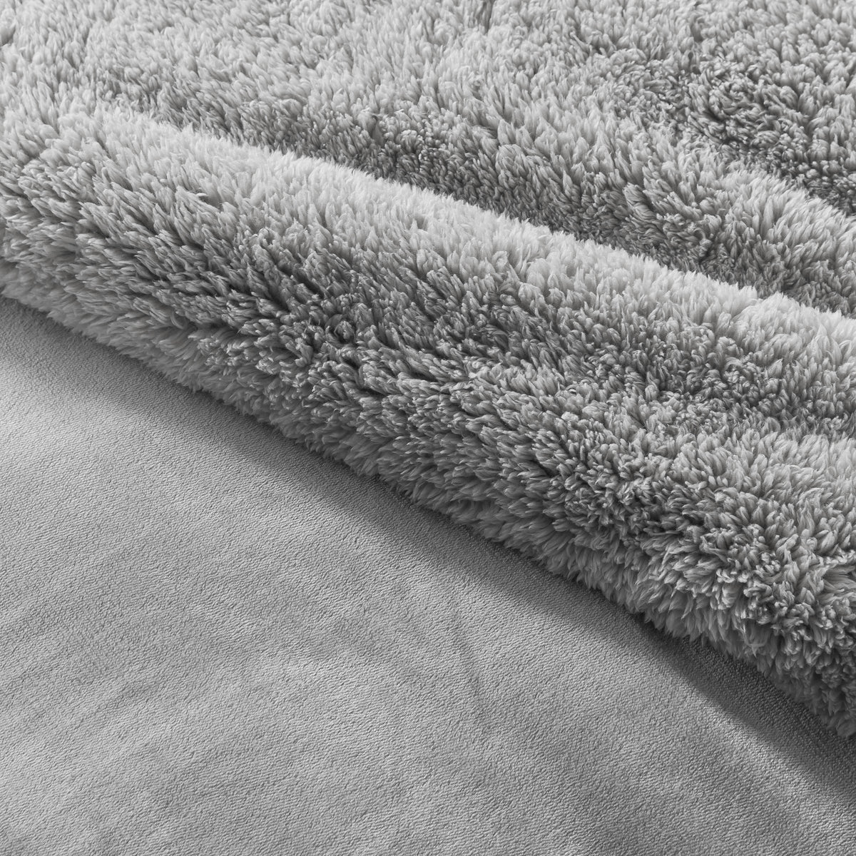 Thick Fleece Comforter Set