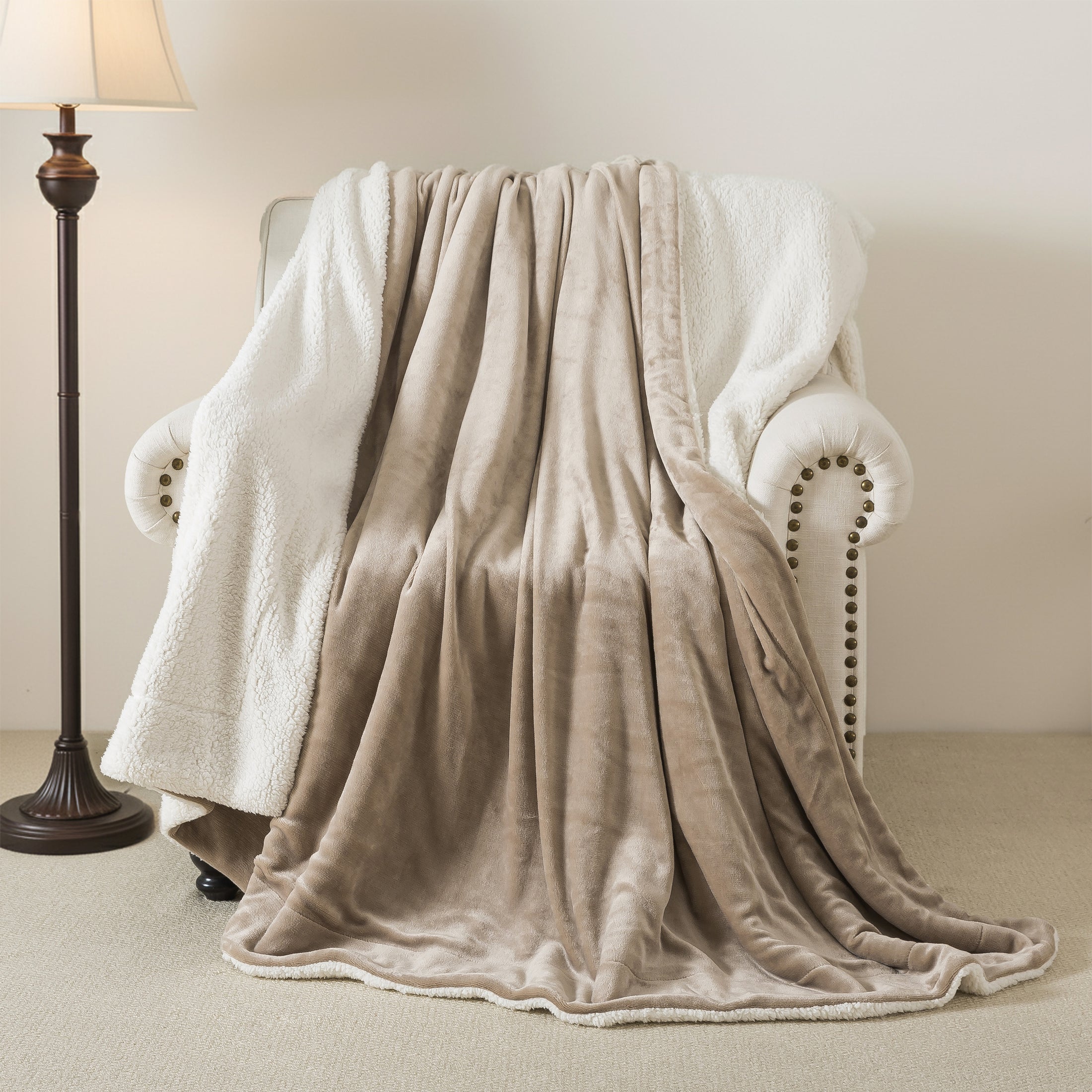 Reversible Sherpa Fleece Throw Blanket