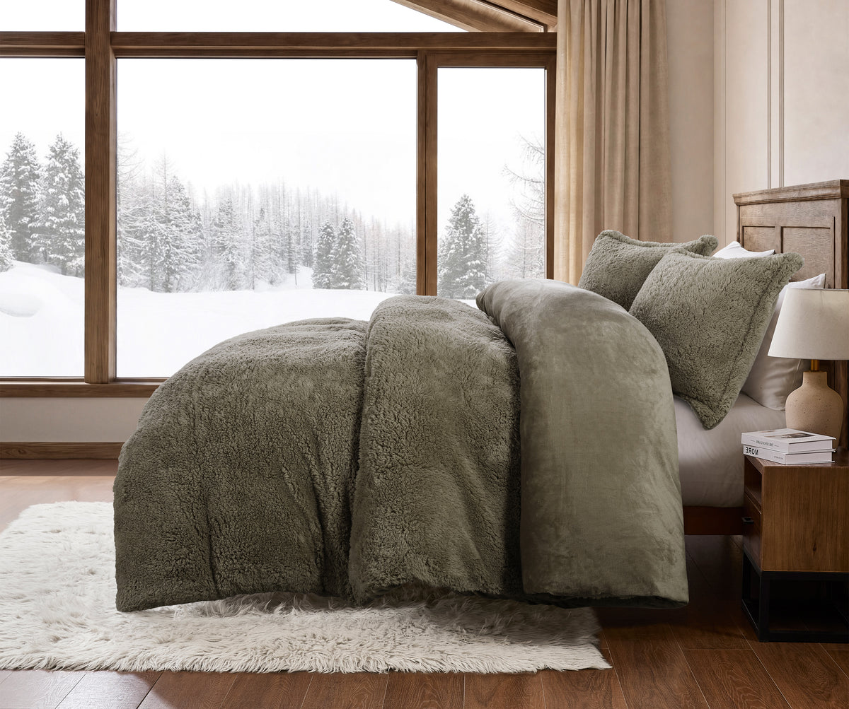 Thick Fleece Comforter Set