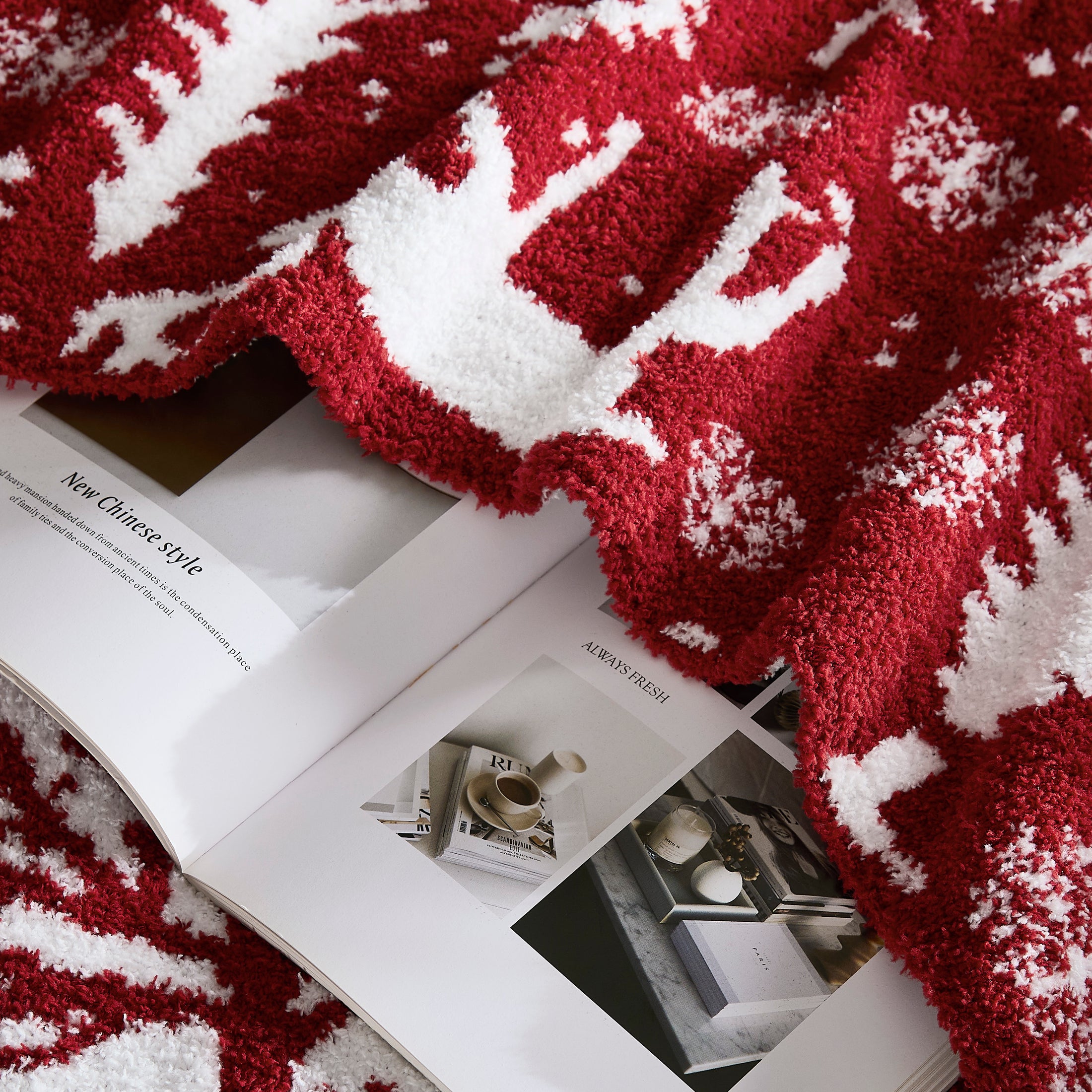 Reversible Christmas Knit Blanket