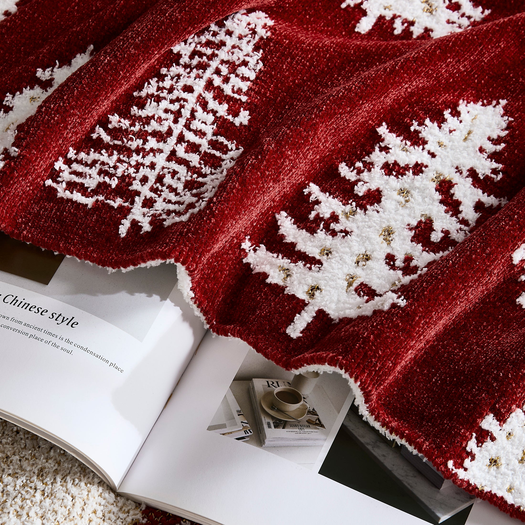 Christmas Tree Reversible Chenille Throw Blanket