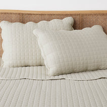 Scalloped Coastal Quilt